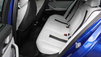 Ưu điểm của BMW M5 Competition 2019 - ảnh 2 Ghế sau BMW M5 Competition 2019,