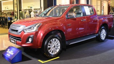 Isuzu D-Max khó đối đầu với các tên tuổi lên trong phân khúc bán tải Isuzu D-Max