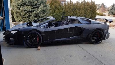 Ngắm chiếc Lamborghini Aventador 3D tự chế của hai bố con Tiến sĩ vật lý a1