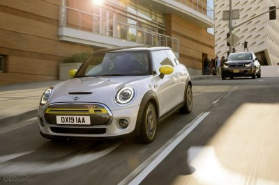 MINI Cooper SE vén màn mẫu xe EV không khí thải đầu tiên MINI Cooper SE vén màn mẫu xe EV không khí thải đầu tiên