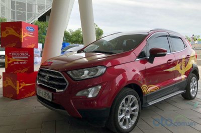 Lấy cảm hứng từ hình ảnh loài Chim Lạc, bài dự thi giành giải nhất của tác giả Đào Quang Huy đã dành được sự đánh giá cao từ hội đồng nghệ thuật Lấy cảm hứng từ hình ảnh loài Chim Lạc, bài dự thi giành giải nhất của tác giả Đào Quang Huy đã dành được sự đánh giá cao từ hội đồng nghệ thuật.