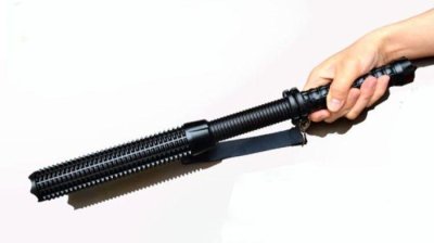 Dụng cụ tự vệ hiệu quả cho các bác tài xế xe ô tô 3 Dụng cụ tự vệ hiệu quả cho các bác tài xế xe ô tô 3a