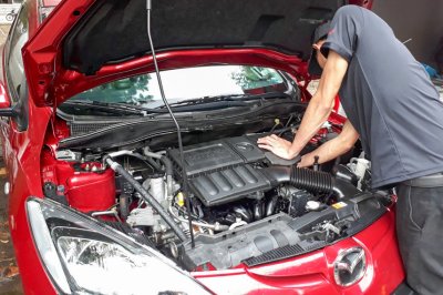 Các cách vệ sinh khoang máy ô tô và lợi ích của mỗi loại 1 Các cách vệ sinh khoang máy ô tô và lợi ích của mỗi loại 1a