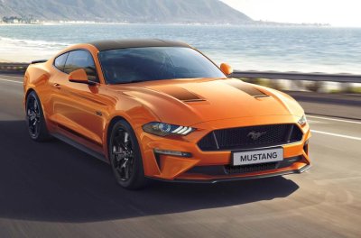 Ford Mustang ra mắt phiên bản đặc biệt đánh dấu 55 tuổi.