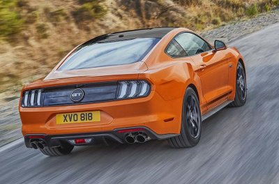 Ford Mustang ra mắt phiên bản đặc biệt đánh dấu 55 tuổi.