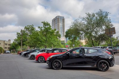 Hyundai Veloster 2020 - ảnh 5 Hyundai Veloster 2020 thân xe