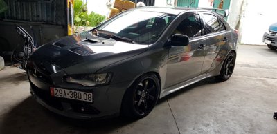 Bắt gặp chiếc Mitsubishi Lancer Ralliart Sportback 2011 duy nhất tại Việt Nam 1 Bắt gặp chiếc Mitsubishi Lancer Ralliart Sportback 2011 duy nhất tại Việt Nam a1