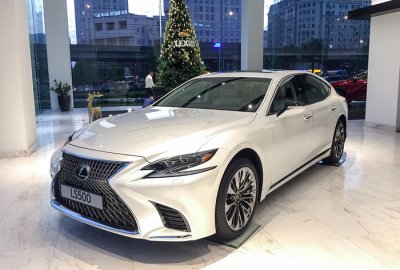 10 chiếc xe sang Lexus LS500 bị triệu hồi tại Việt Nam để thay thế lốp 10 chiếc xe sang Lexus LS500 bị triệu hồi tại Việt Nam để thay thế lốp
