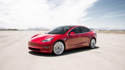 Tesla Model 3 đang bị quảng cáo quá đà về độ an toàn? Tesla Model 3 đang bị quảng cáo quá đà về độ an toàn? 1