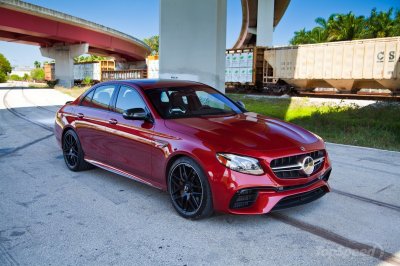 Mercedes-AMG đang tạo ra xu thế mới 4 Mercedes-AMG đang tạo ra xu thế mới a4