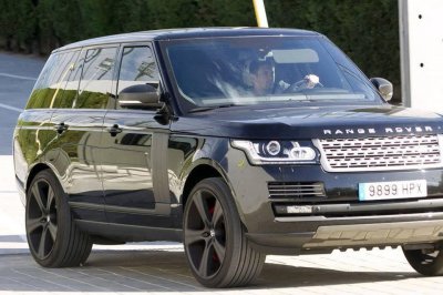 Range Rover Vogue thường được Messi sử dụng khi di chuyển đến sân tập Range Rover Vogue