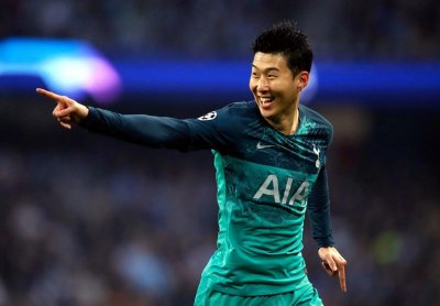 Son Heung-min là tiền vệ tài hoa người Hàn đang chơi cho Tottenham Son Heung-min là tiền vệ tài hoa người Hàn