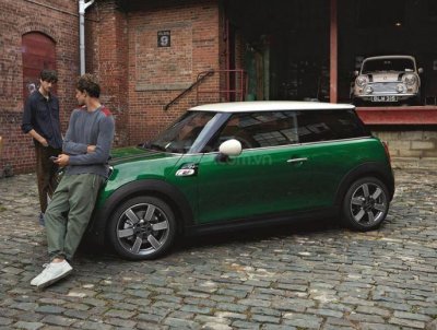 MINI 60 Years Edition ấn tượng hơn MINI 60 Years Edition ấn tượng hơn
