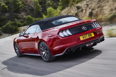 Ford Mustang55 có nhiều chi tiết ngoại thất ấn tượng Ford Mustang55 có nhiều chi tiết ngoại thất ấn tượng
