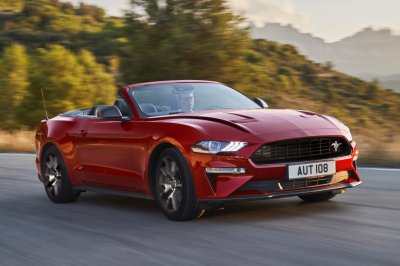 Ford Mustang55 được phát triển dựa trên Mustang GT Ford Mustang55 được phát triển dựa trên Mustang GT