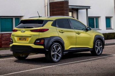 Hyundai Kona Play đa dạng màu sơn ngoại thất Hyundai Kona Play đa dạng màu sơn ngoại thất