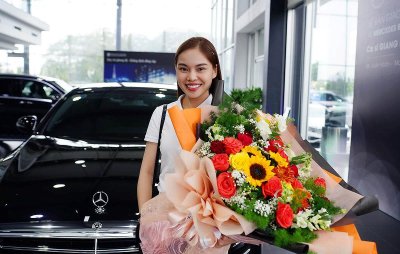 Ca sĩ Giang Hồng Ngọc chi 2,1 tỷ đồng sắm xế sang Mercedes-Benz E 200 2019 3 Ca sĩ Giang Hồng Ngọc chi 2,1 tỷ đồng sắm xế sang Mercedes-Benz E 200 2019 a3