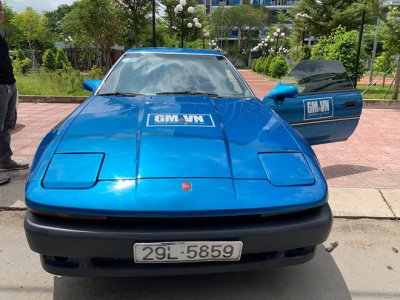 Toyota Supra 1986 này thuộc thế hệ thứ ba với thiết kế đèn pha kiểu mắt ếch Toyota Supra 1986 này thuộc thế hệ thứ ba với thiết kế đèn pha kiểu mắt ếch