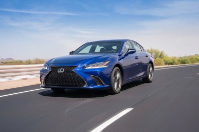 Lexus GS300 chuẩn bị nhận "án tử" do ế ẩm 3 Lexus GS300 chuẩn bị nhận "án tử" do ế ẩm a3