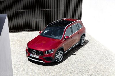 Mercedes-AMG GLB 35 2020 - ảnh 1 Mercedes-AMG GLB 35 2020 góc chụp phía trên