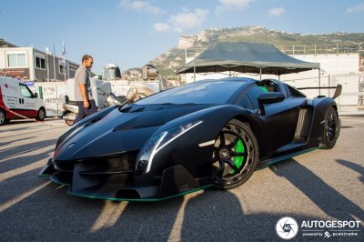 "Hàng hiếm" Lamborghini Veneno Roadster xuất hiện tại Monaco với bộ cánh lạ mắt a6