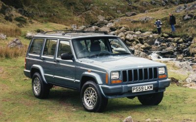 AMC Straight Six: 1964-2006 (42 năm) AMC Straight Six: 1964-2006 (42 năm).
