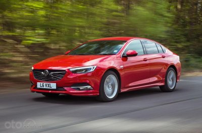 Vauxhall Insignia Grand Sport Vauxhall Insignia Grand Sport.