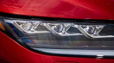 Đắt hơn trước, Lexus RX 350 2020 thuyết phục khách hàng như thế nào? 7 Đắt hơn trước, Lexus RX 350 2020 thuyết phục khách hàng như thế nào? a7