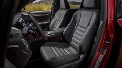 Đắt hơn trước, Lexus RX 350 2020 thuyết phục khách hàng như thế nào? 6 Đắt hơn trước, Lexus RX 350 2020 thuyết phục khách hàng như thế nào? a6