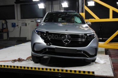 Mercedes-Benz EQC đạt điểm an toàn năm sao từ Euro NCAP - ảnh 2 Mercedes-Benz EQC đạt điểm an toàn năm sao từ Euro NCAP.