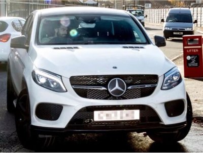 Salah thường lái Mercedes-AMG GLE Coupe đến sân tập Salah thường lái Mercedes-AMG GLE Coupe