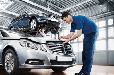Kinh nghiệm mua xe ô tô cũ là nên kiểm tra kỹ chiếc xe Kinh nghiệm mua xe ô tô cũ là nên kiểm tra kỹ chiếc xe.