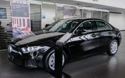 Mercedes A-Class 2019 sedan chốt giá 1,3 tỷ