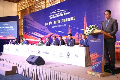 Đại diện của Toyota Việt Nam phát biểu tại họp báo VMS 2019 Đại diện của Toyota Việt Nam phát biểu tại họp báo VMS 2019.