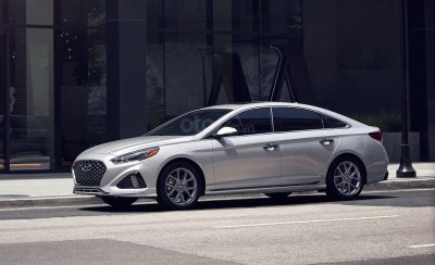 Hyundai Sonata.