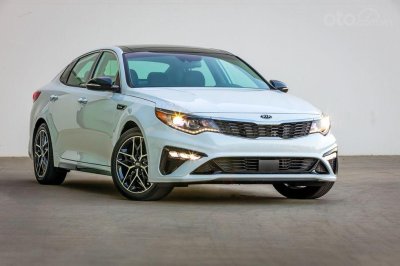 Kia Optima,