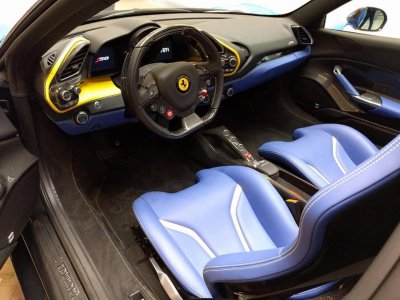 Chiếc Ferrari J50 hiếm hoi trên thế giới được rao bán với giá 7 triệu USD 3 Chiếc Ferrari J50 hiếm hoi trên thế giới được rao bán với giá 7 triệu USD a3