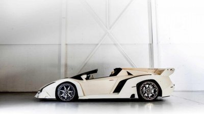 Lamborghini Veneno Roadster bán lại với giá 8,3 triệu USD, đắt nhất từ trước tới nay 2 Lamborghini Veneno Roadster bán lại với giá 8,3 triệu USD, đắt nhất từ trước tới nay a2