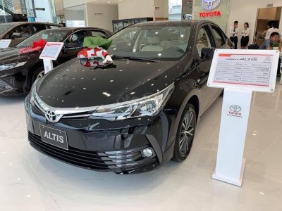 Đại lý Toyota đang ưu đãi, giảm giá những mẫu xe nào? 13 Đại lý Toyota đang ưu đãi, giảm giá những mẫu xe nào? a13