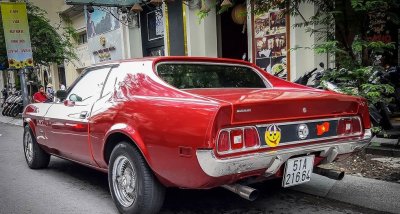 Tóm gọn "ngựa hoang" Ford Mustang Grande 1971 trên phố Sài Gòn 3 Tóm gọn "ngựa hoang" Ford Mustang Grande 1971 trên phố Sài Gòn a3
