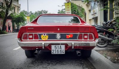 Tóm gọn "ngựa hoang" Ford Mustang Grande 1971 trên phố Sài Gòn 9 Tóm gọn "ngựa hoang" Ford Mustang Grande 1971 trên phố Sài Gòn a9