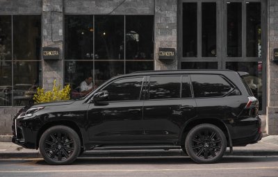 Cận cảnh Lexus LX 570 Inspiration "có một không hai" tại Việt Nam 2 Cận cảnh Lexus LX 570 Inspiration "có một không hai" tại Việt Nam a2