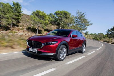 Mazda CX-30 sẽ cung cấp hệ dẫn động tất cả các bánh từ khi ra mắt tại Mỹ và Canada. Mazda CX-30 sẽ cung cấp hệ dẫn động tất cả các bánh từ khi ra mắt tại Mỹ và Canada.