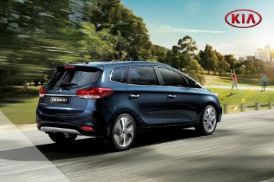 Kia Rondo Kia Rondo.