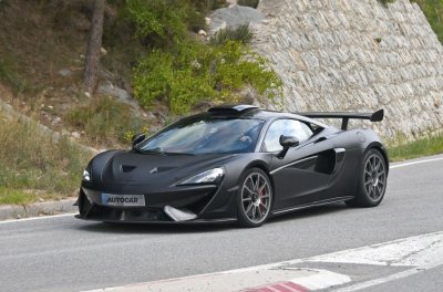 Chiêm ngưỡng siêu xe Hardcore McLaren 620R- việc bán xe chỉ bằng “lời mời” Chiêm ngưỡng siêu xe Hardcore McLaren 620R- việc bán xe chỉ bằng “lời mời”.