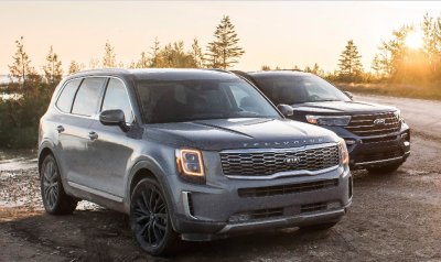 Kia Telluride vs Hyundai Palisade.