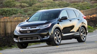 Honda CR-V giữ vững ngai vàng 