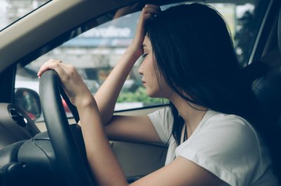 7. Lái xe trong khi mệt mỏi và căng thẳng 7. Lái xe trong khi mệt mỏi và căng thẳng.