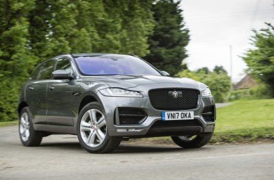 Jaguar F-Pace.