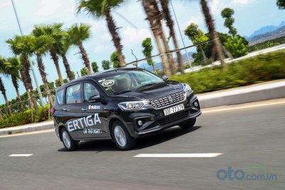 Suzuki Ertiga 3 Suzuki Ertiga 3.